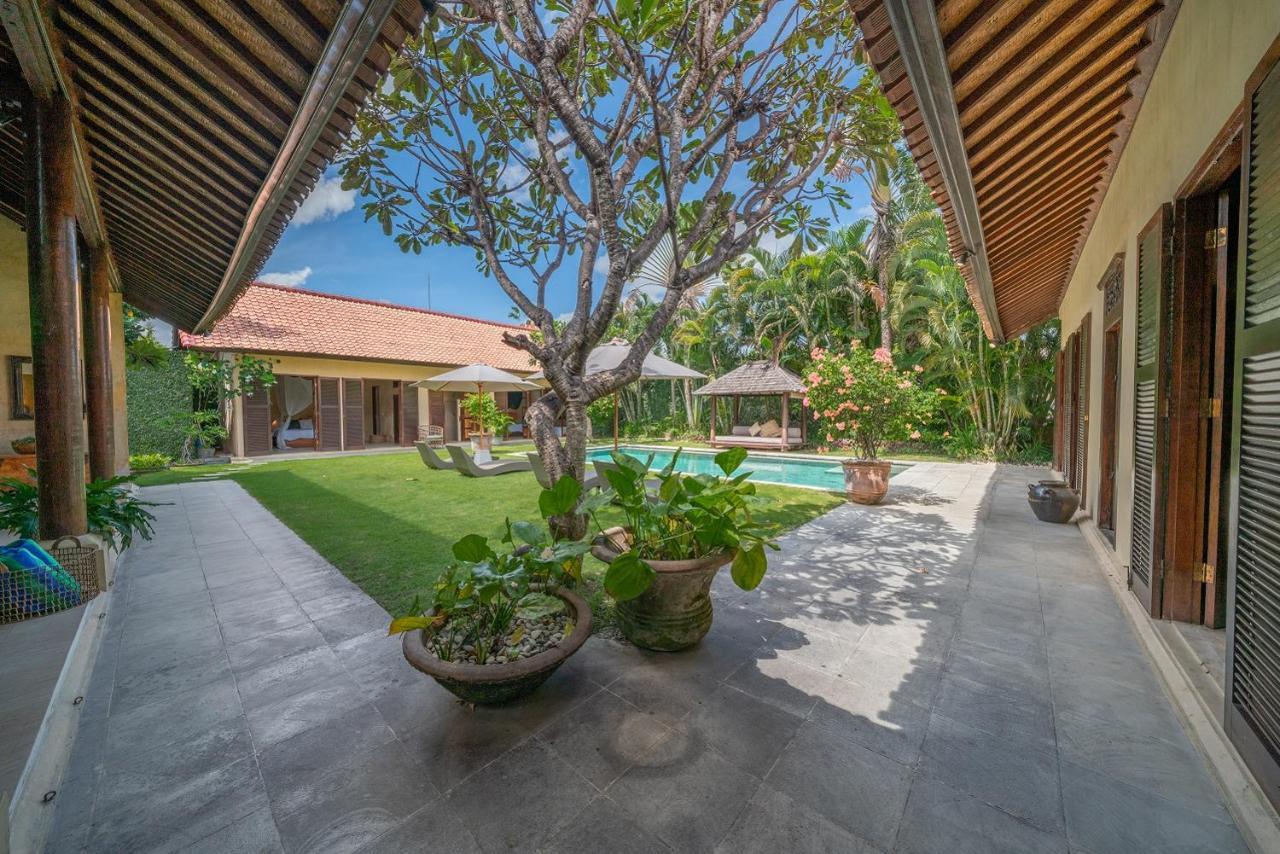 Rumi Villas Seminyak Extérieur photo