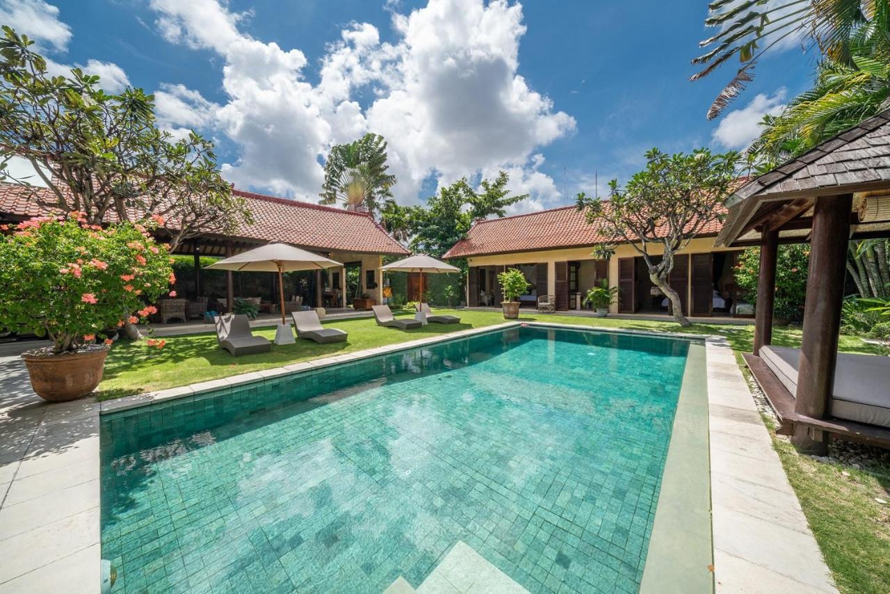 Rumi Villas Seminyak Extérieur photo